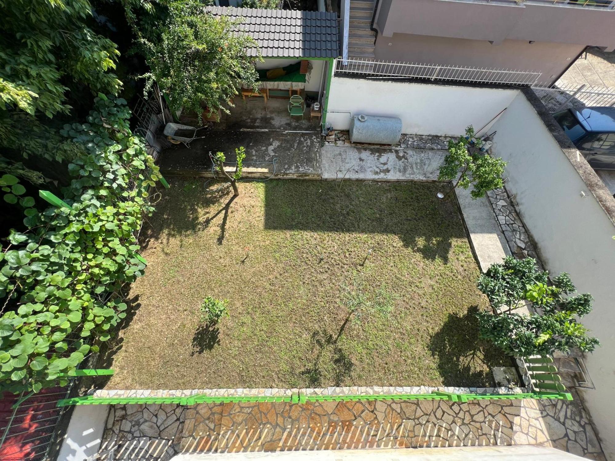 Villa Sokoli, Enjoy Sunset At This Spacious Apartment Tirana Eksteriør billede